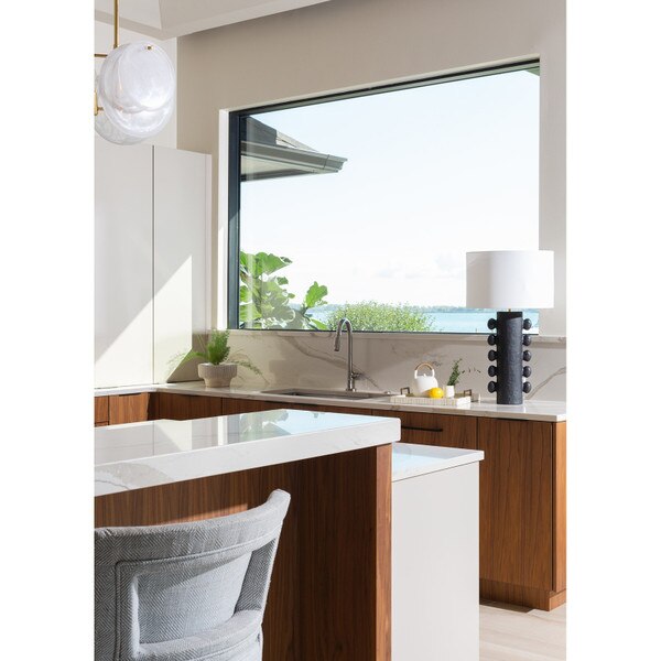 Sanya Metal Table Lamp Lifestyle 150
